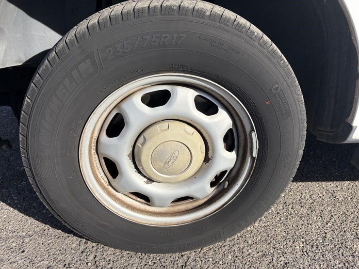 2014-ford-f150-image-19