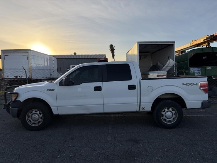 2013-ford-f150-xl-image-7