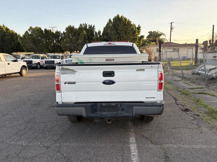 2013-ford-f150-xl-image-6