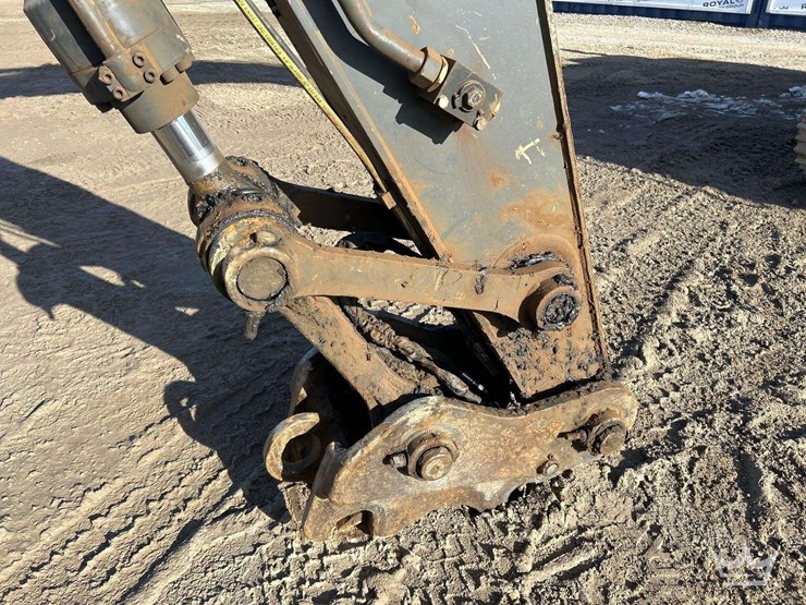 2013-deere-210g-image-20