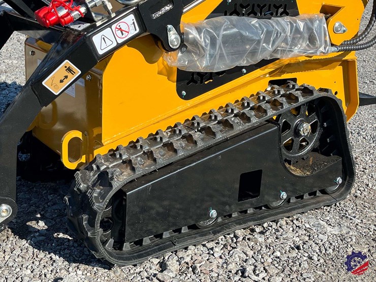 2026-agt-mx-mrt14-compact-track-loader-mini-skid-steer-image-7