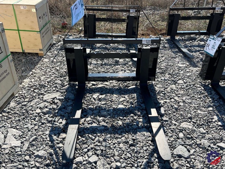 2026-mower-king-sa-skid-steer-forks-attachment-image-5