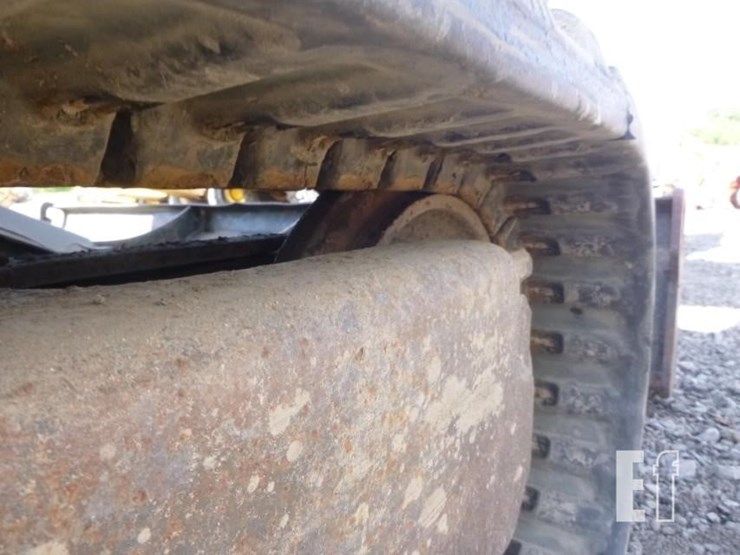 2019-bobcat-e35-image-32