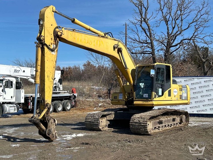 2011-komatsu-pc200-lc-8-image-1