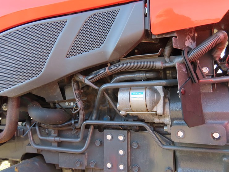 2016-kubota-l3301-image-13