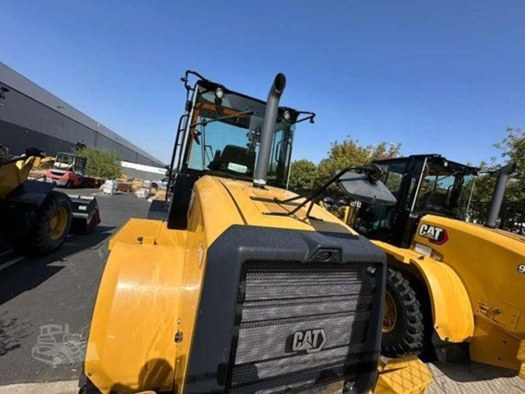 2023-caterpillar-910-image-6
