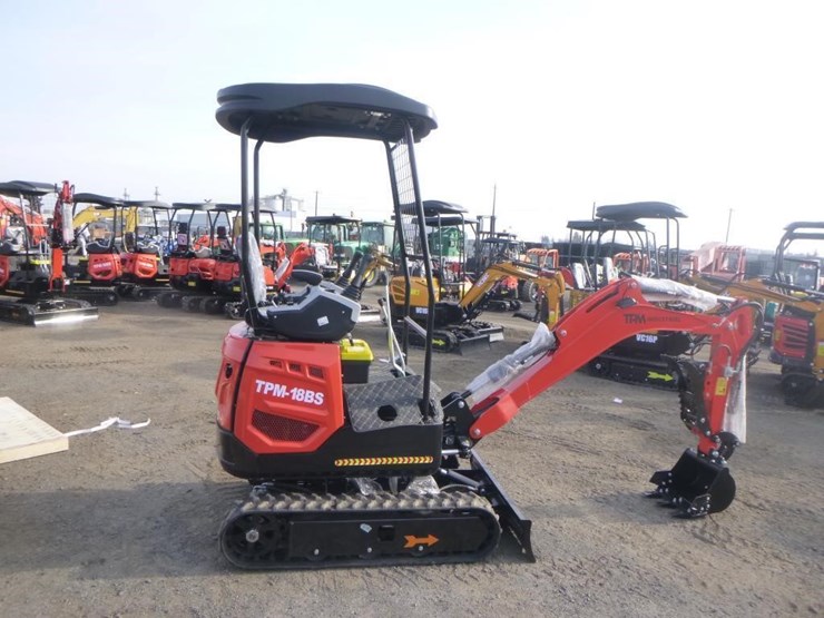 2025-tpm-18bs-hydraulic-excavator-image-7