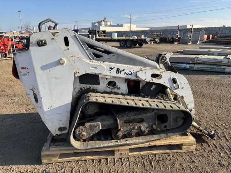 2014-bobcat-mt55-image-7