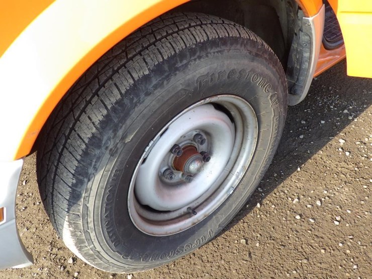 2000-gmc-safari-image-12