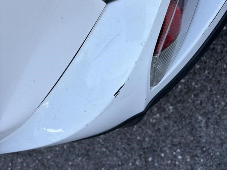 2018-toyota-rav4-image-28