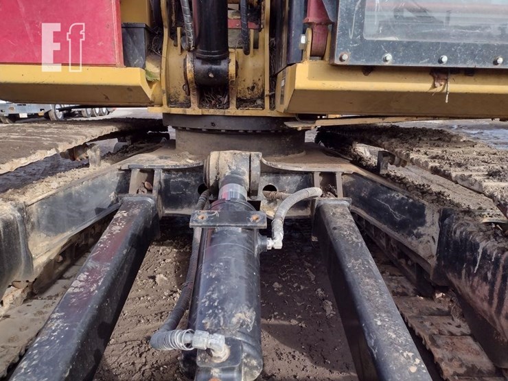 2018-caterpillar-307e2-image-19