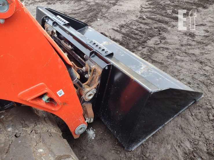 kubota-svl75-3-image-16