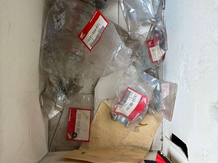 1974-honda-ct70-trail-70-with-nos-parts-minibike-image-13