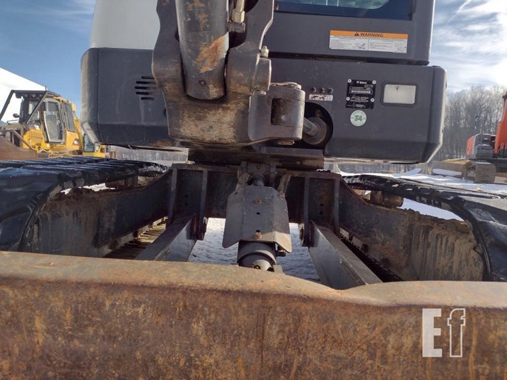 2012-bobcat-e45-image-22