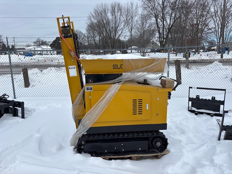 #4110-•-e2.-rock-crusher-image-1