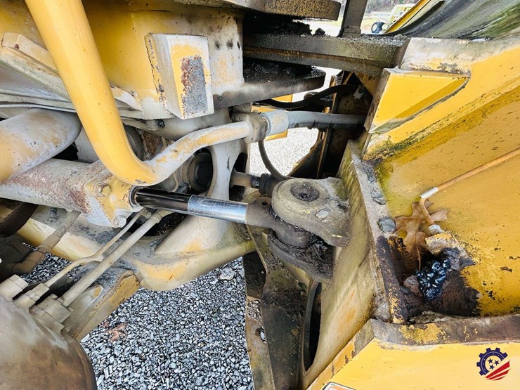 1996-caterpillar-988f-image-52