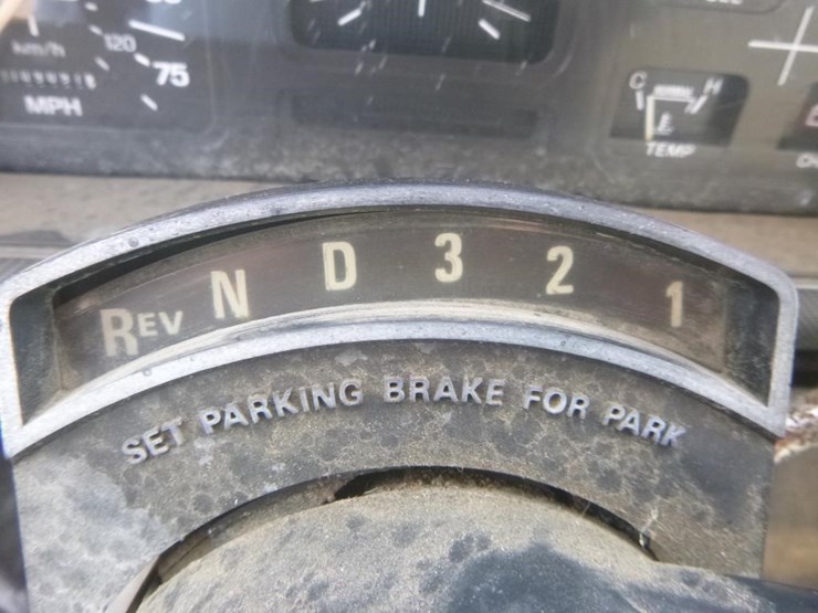 1987-ford-f800-image-16