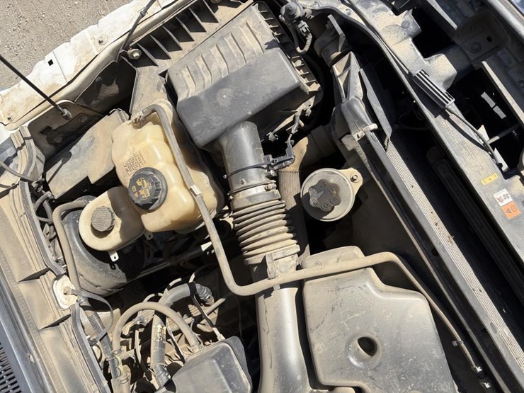 2011-ford-f250-image-24