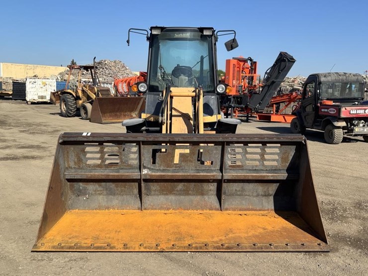 case-d21e-wheel-loader-image-6
