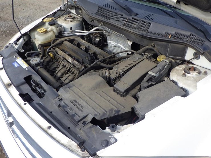 2009-dodge-caliber-image-10