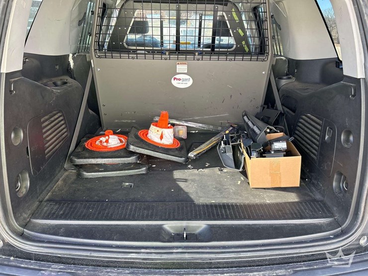 2019-chevrolet-tahoe-image-20