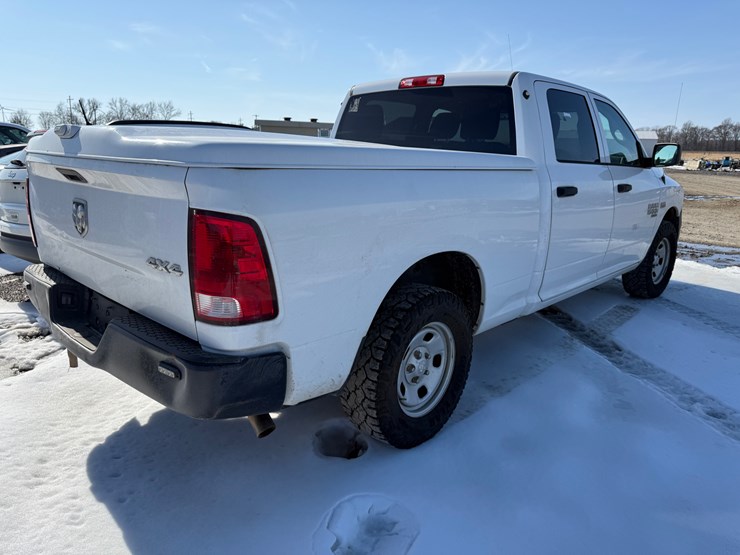 2019-dodge-1500-image-3