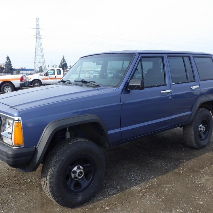 1986 JEEP CHEROKEE