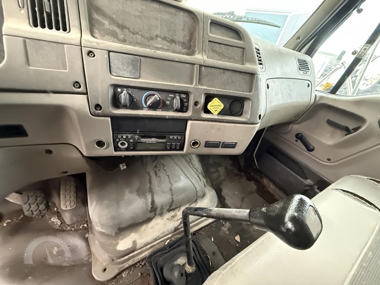 2005-sterling-acterra-image-14