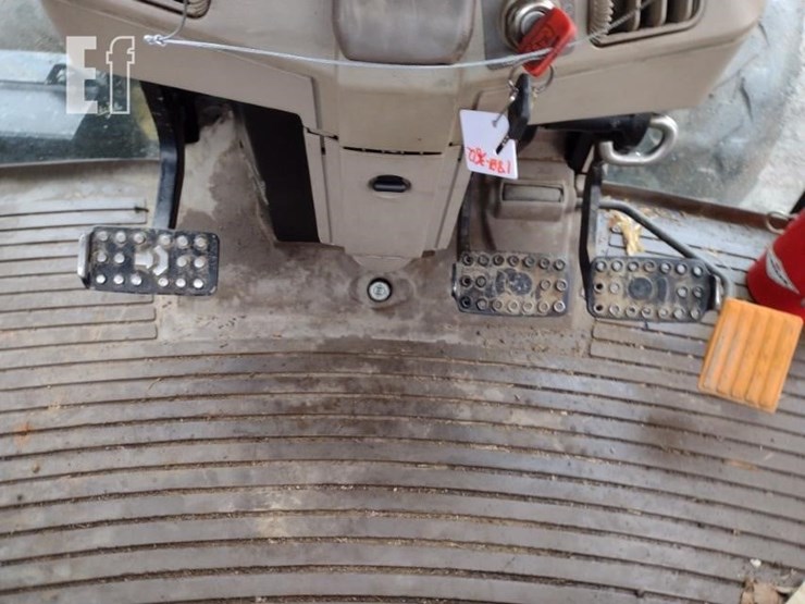 2010-john-deere-7130-image-8