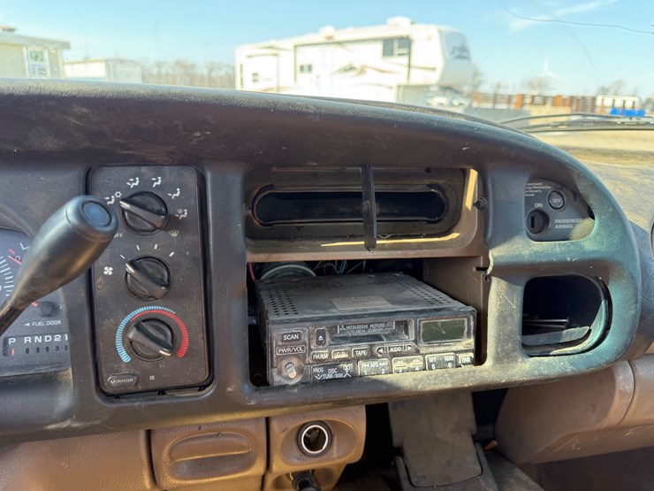 2001-dodge-ram-1500-image-41