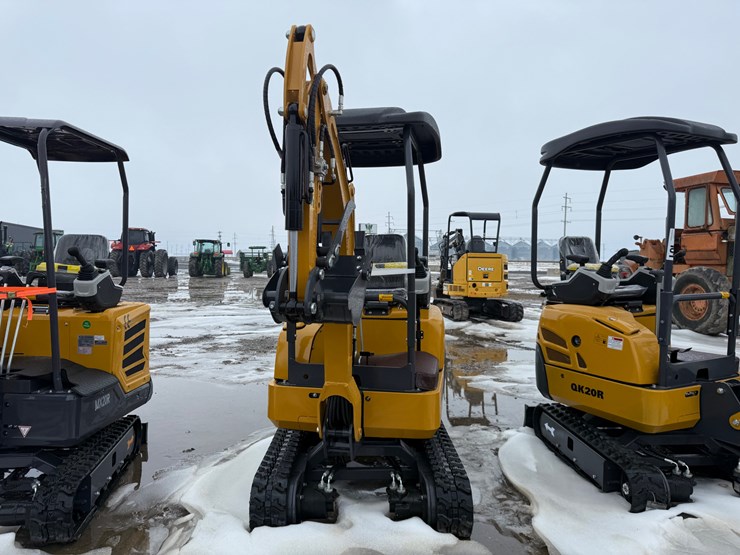 #102-•-unused-cfg-industry-qk20r-mini-excavator-qk20r202511060320-inv#-36801-image-2