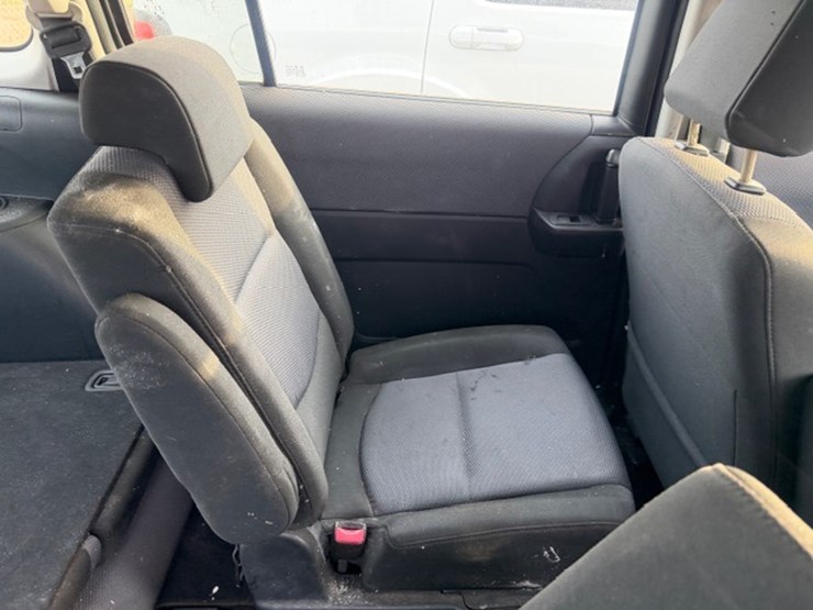 #32062-•-2006-mazda-5-image-21