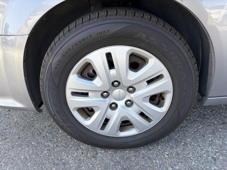 2014-dodge-grand-caravan-image-27