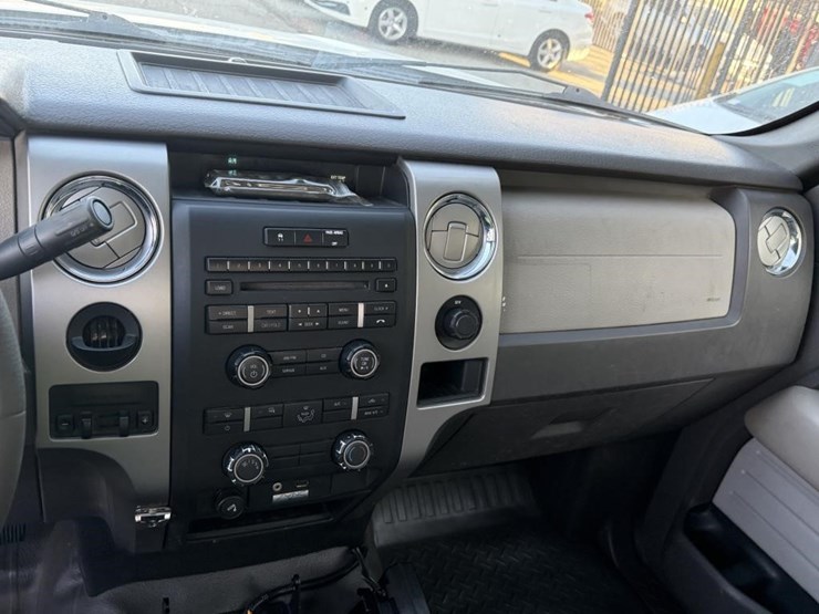 2010-ford-f150-image-15