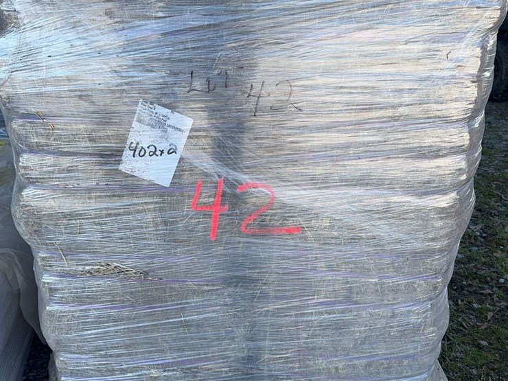 pallet-of-timothy-hay---24-bales-per-pallet-image-1