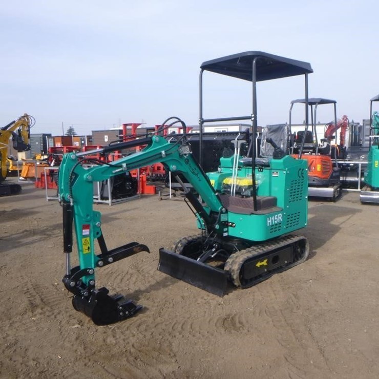 2025 AGT H15R Hydraulic Excavator