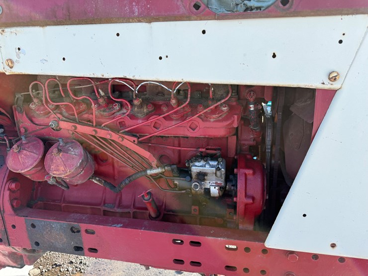 1965-international-706-image-7