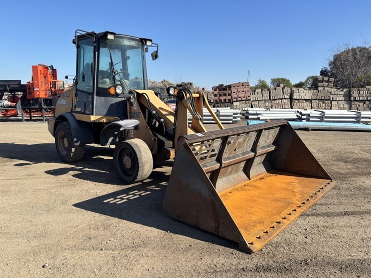 case-d21e-wheel-loader-image-2