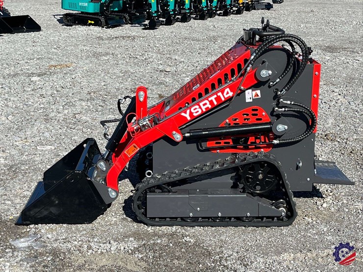 2026-agt-ysrt14-skid-steer-loader-attachment-image-2