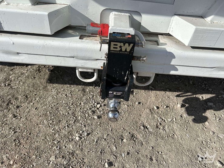 2014-chevrolet-silverado-3500-image-24