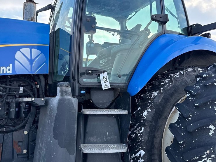 2008-new-holland-t8030-image-16