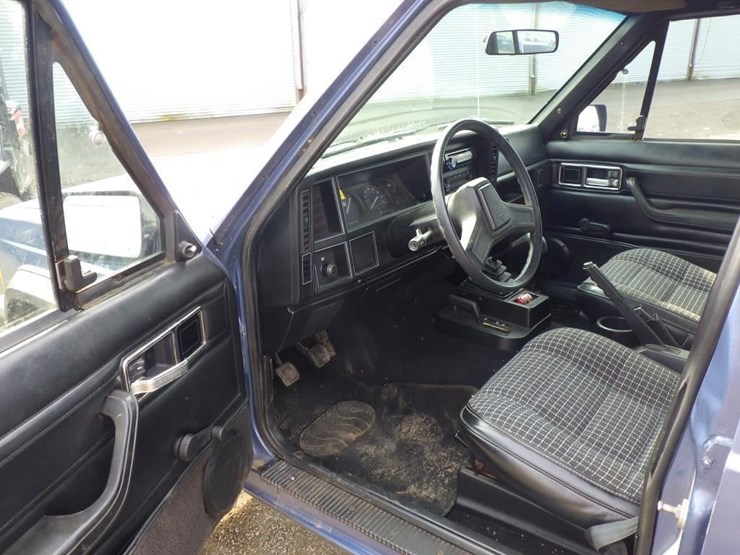 1986-jeep-cherokee-image-5