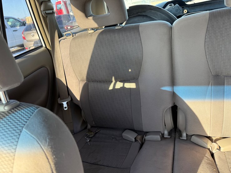 2005-toyota-rav4-image-26