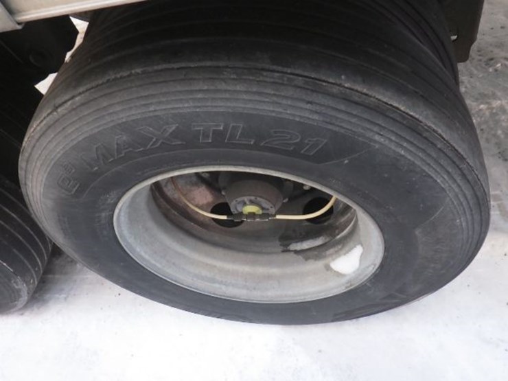 2023-hyundai-translead-image-8