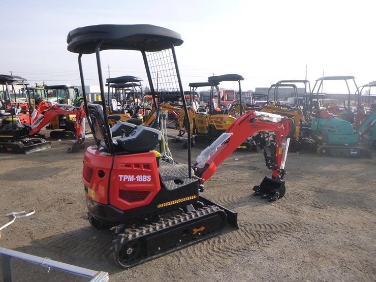 2025-tpm-18bs-hydraulic-excavator-image-3