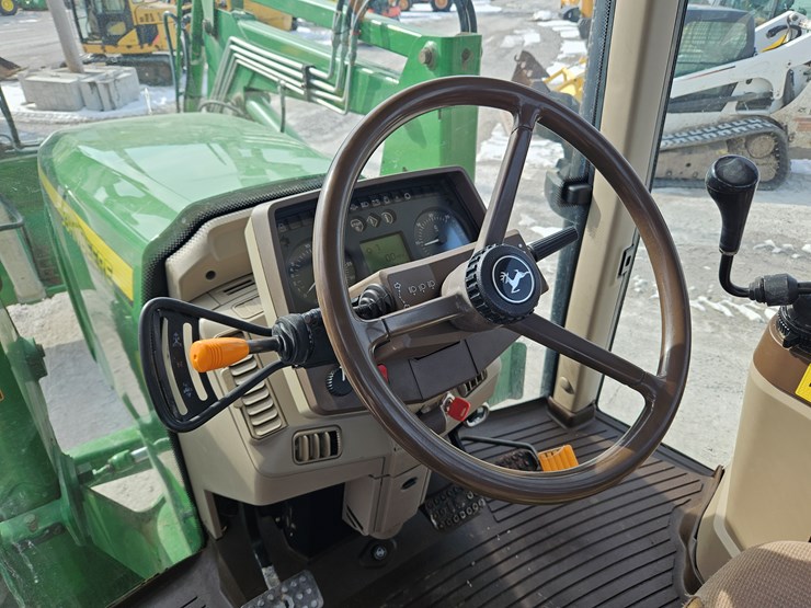 2003-john-deere-7420-image-12