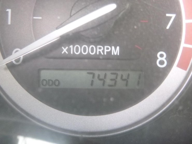 2005-toyota-sienna-image-14