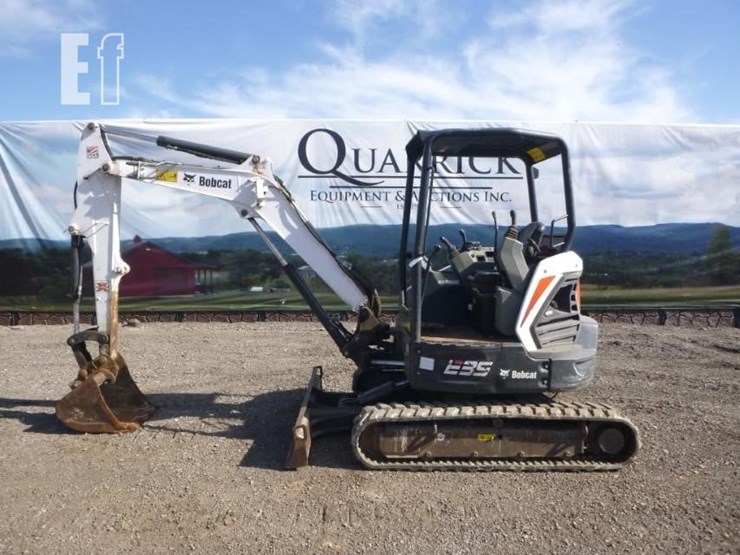 2019-bobcat-e35-image-1