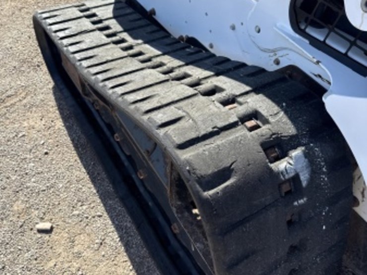 2017-bobcat-t650-image-8