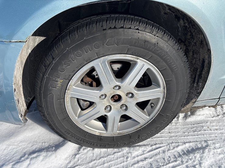 2008-chrysler-town-&-country-image-29